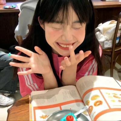 爆料网入口 - 某知名导演被曝潜规则多名女演员，圈内人心惶惶